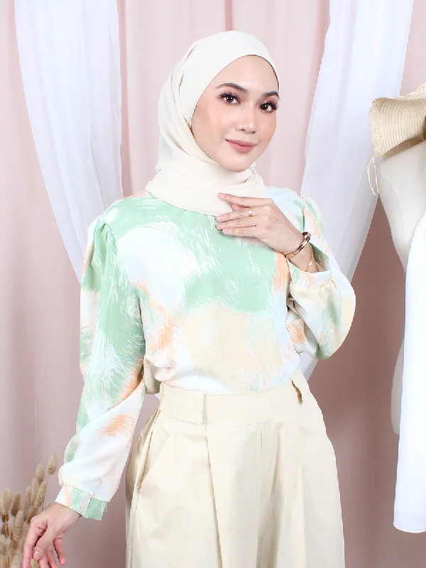 GREEN