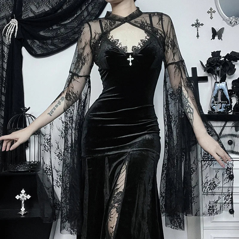 Elegant  Lace Flare Sleeve Goth Cover Blouse Sweetheart Neck Blouse