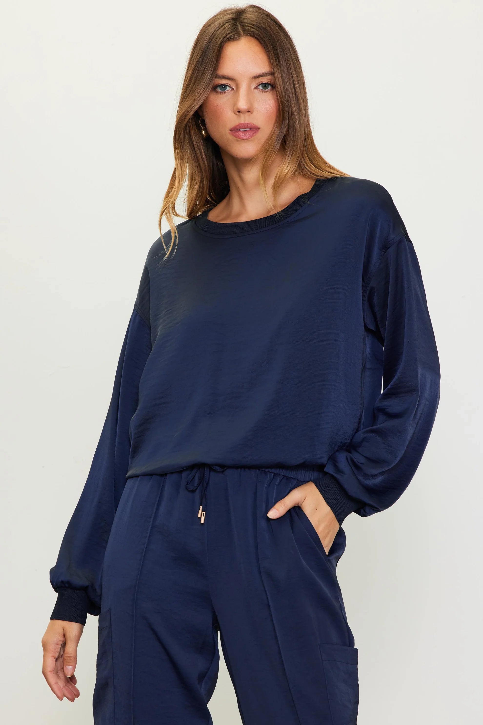 Hendrick Long Sleeve Bubble Top Blouse - Curvy Backless Summer Blouse