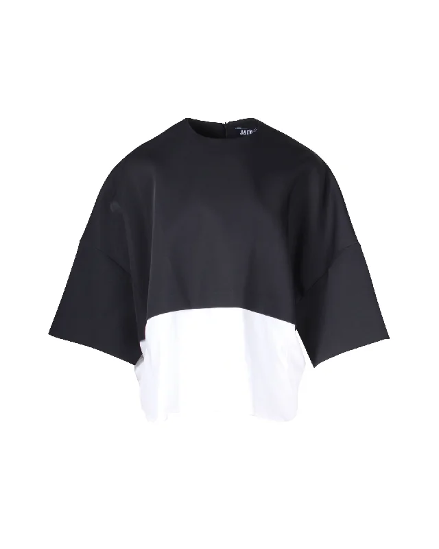 Jacquemus Le T-shirt Chemise Colorblock T-shirt in Navy Blue Cotton Welt Pockets Slit Pockets Flap Pockets Jacquemus Le T-shirt Chemise Colorblock T-shirt in Navy Blue Cotton Welt Pockets Slit Pockets Flap Pockets