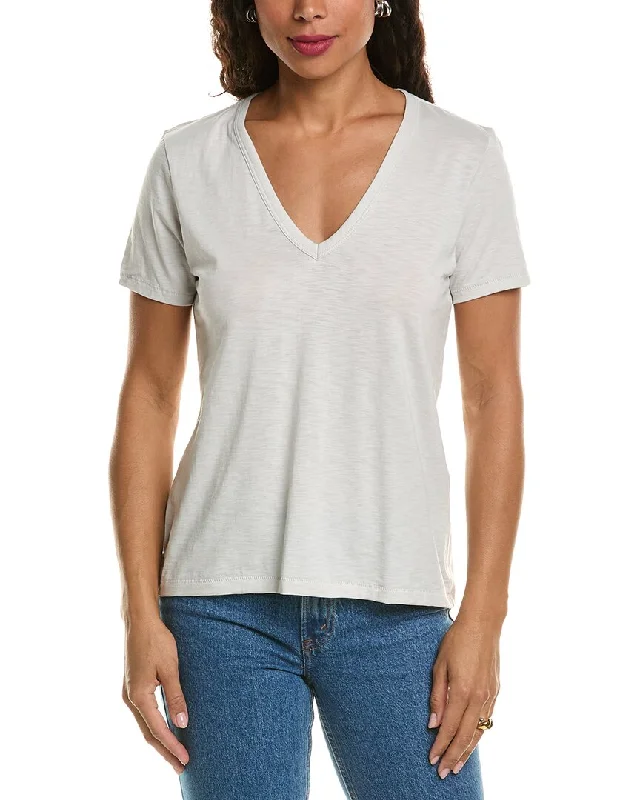 rag & bone V-Neck T-Shirt Zippered Front Buttoned Front Snap Front
