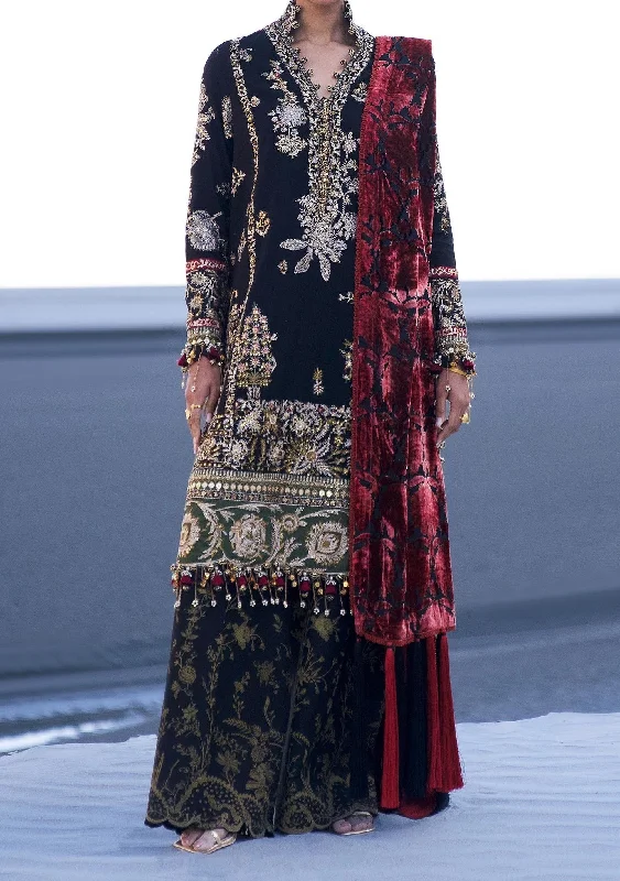 Sana Safinaz Winter Pakistani Luxury Dress
