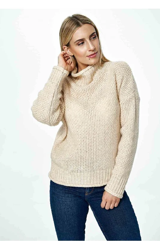 beige