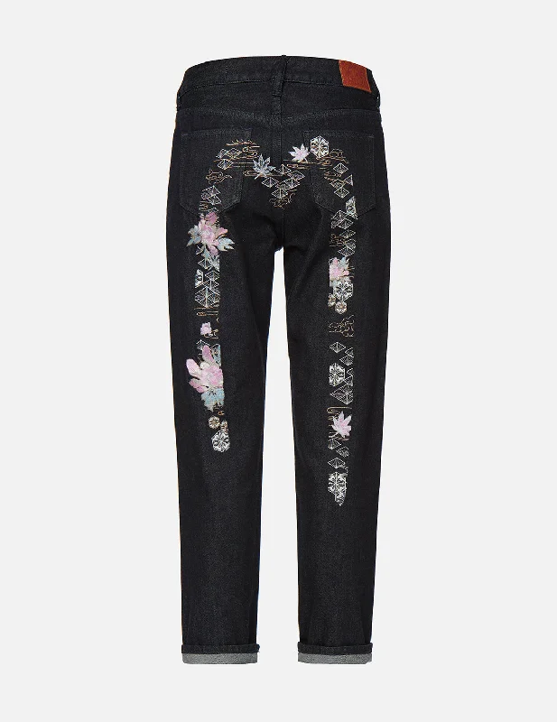 Brocade and Floral-pattern Daicock Embroidery Relax-Cut Jeans Trendy Bootcut High-Waisted Jeans Brocade and Floral-pattern Daicock Embroidery Relax-Cut Jeans Trendy Bootcut High-Waisted Jeans