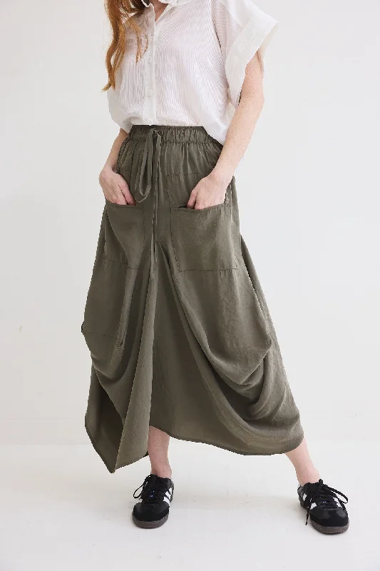 The Light Poplin Go-To Skirt tiered skirt playful